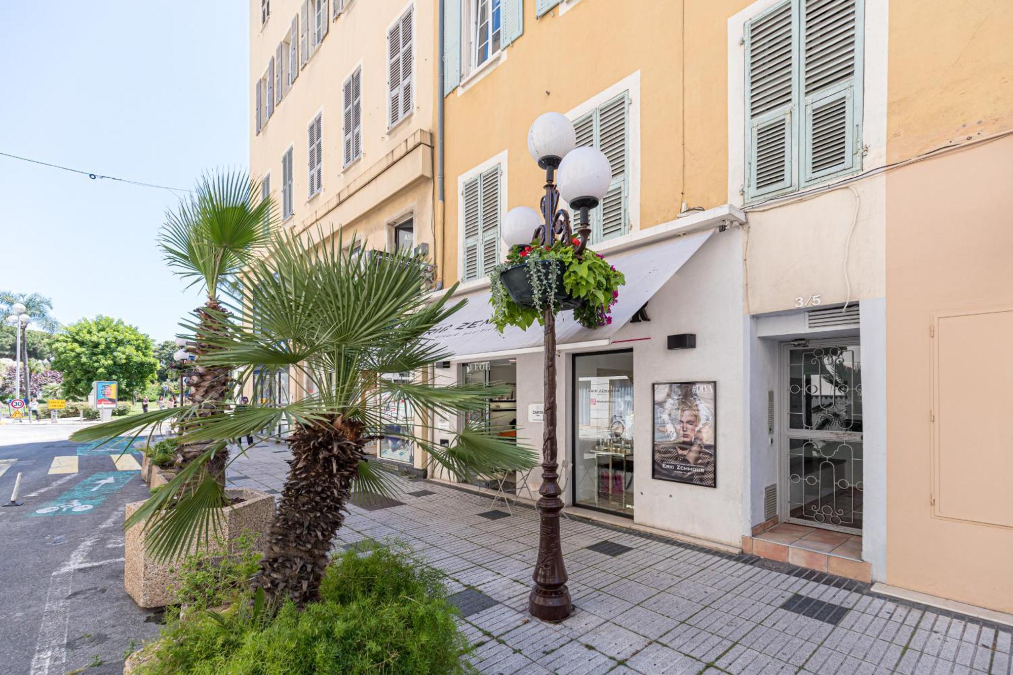 Appartement La Promenade Des Et Louis Vuitton à 200m *